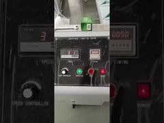 Equipo de prueba de agitación simulado en cartón